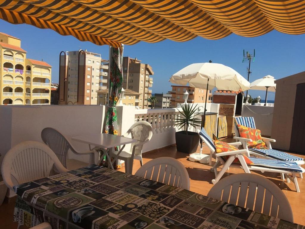Xaloc Solo Familias Serviplaya Playa De Xeraco Exteriör bild